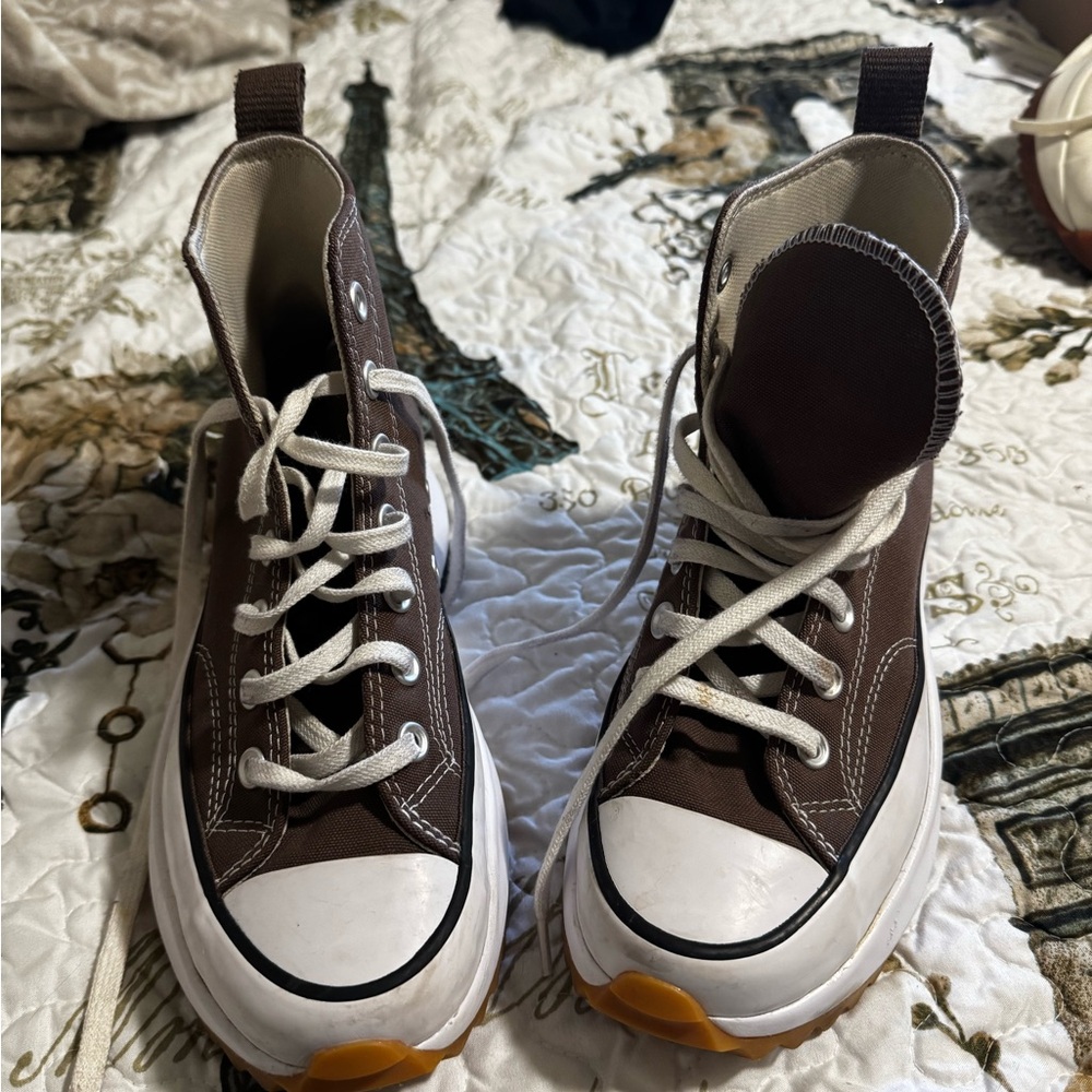 Converse Brown Run Star Hike Sneakers